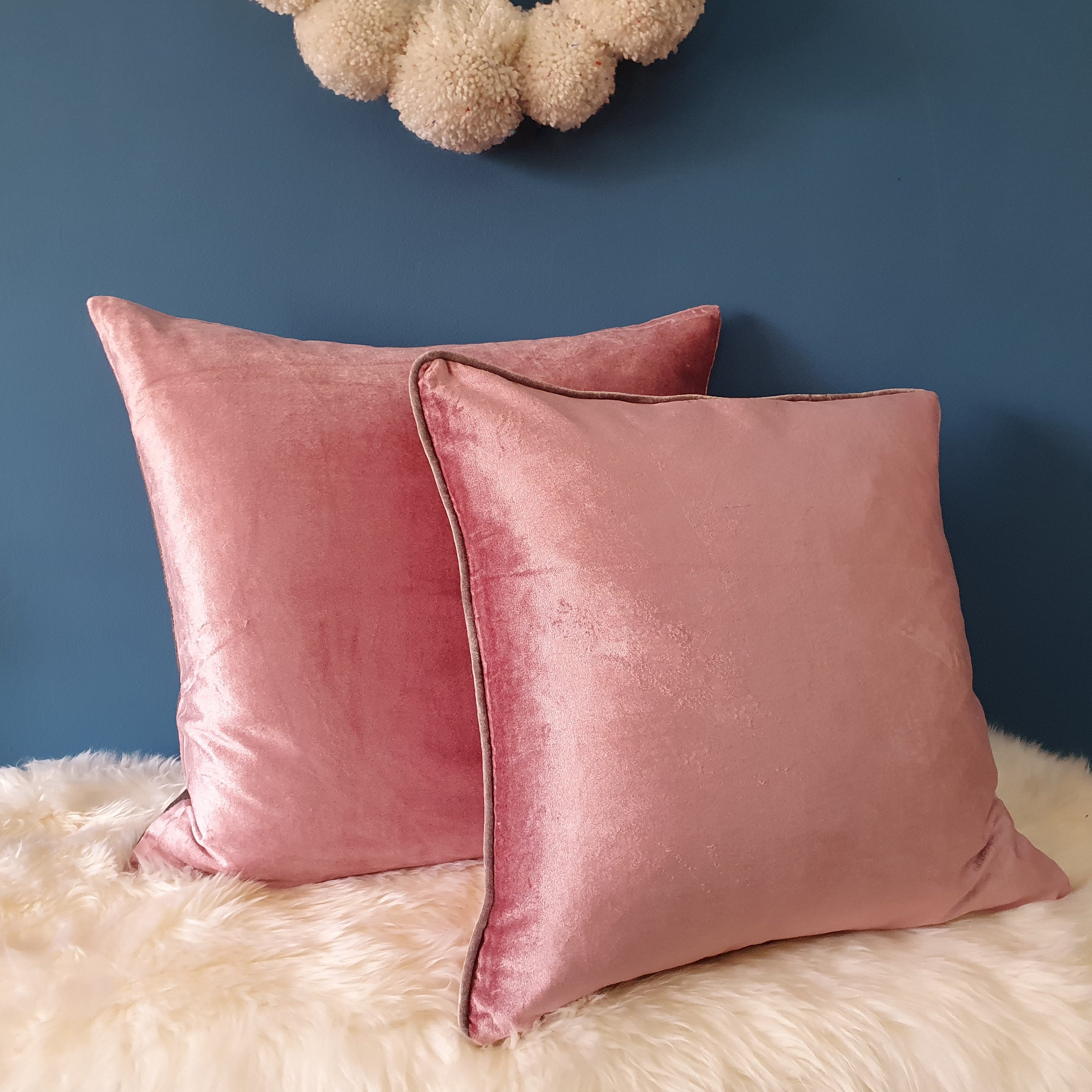 Peony Velvet Plush Scatter Cushion with Pebble Velvet piping